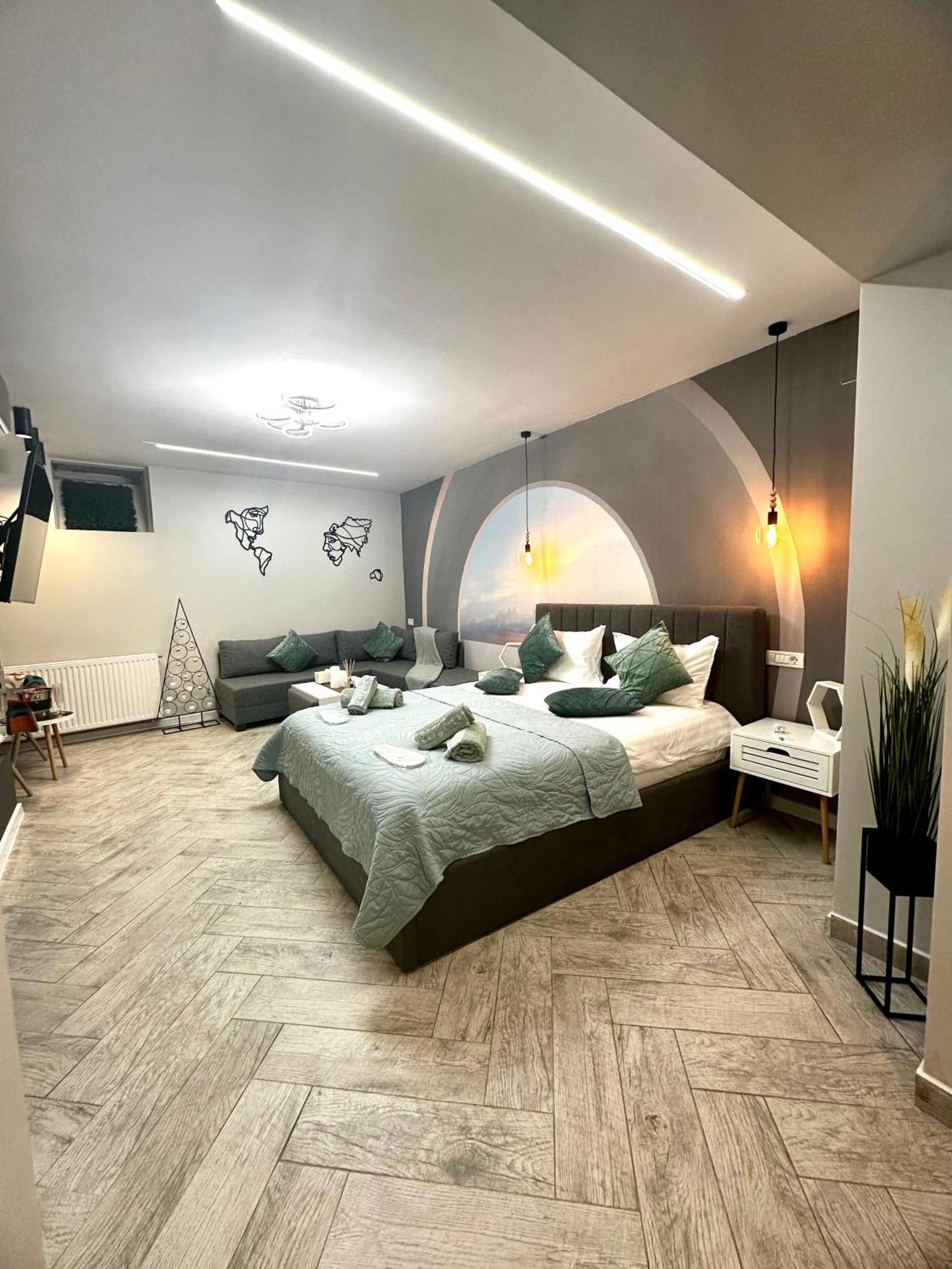 Stay Inn Central Brasov Ap 3 Buitenkant foto